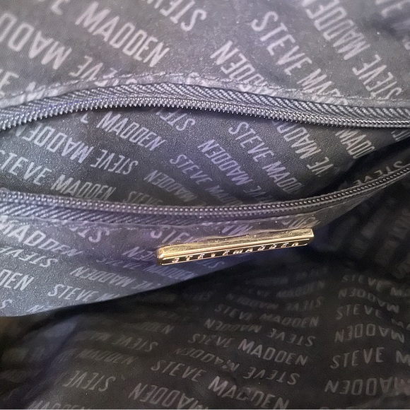 Steve Madden crossbody bag - Picture 9 of 13